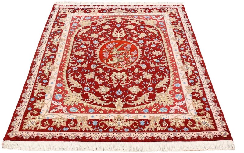 Tabriz Persian Rug 156 × 208 cm, Wool and Silk, hand-knotted — view 2 Tabriz Persian Rug 156 × 208 cm, Wool and Silk, hand-knotted — view 2