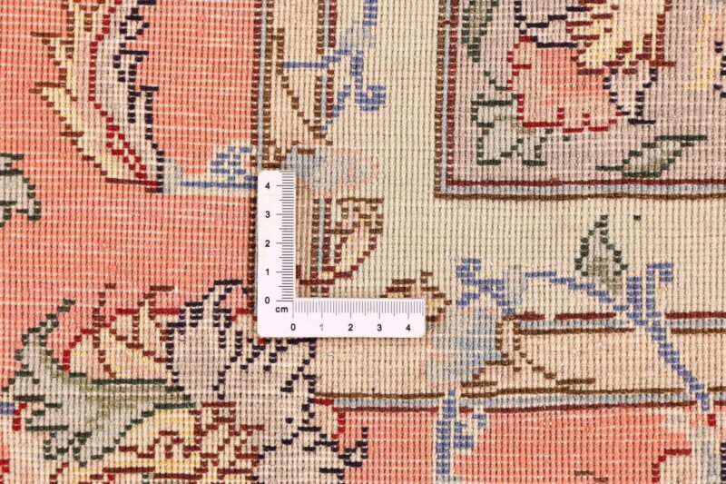 Tabriz Persian Rug 195 × 270 cm, Wool and Silk, hand-knotted — view 9
