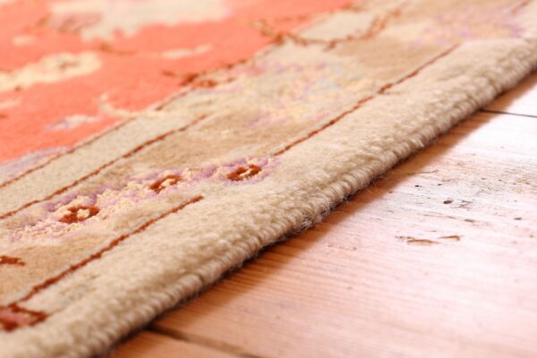 Tabriz Persian Rug 205 × 300 cm, Wool and Silk, hand-knotted — view 6