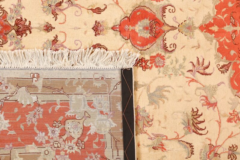 Tabriz Persian Rug 205 × 300 cm, Wool and Silk, hand-knotted — view 7
