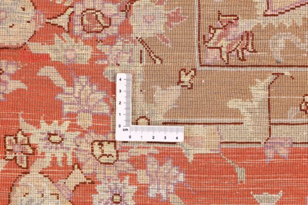 Tabriz Persian Rug 205 × 300 cm, Wool and Silk, hand-knotted — view 9
