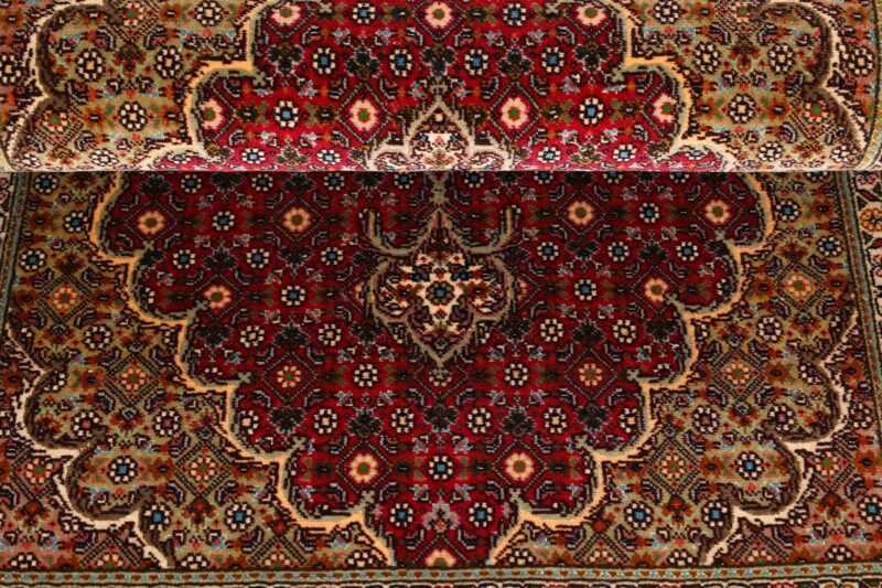 Tabriz Persian Rug 85 × 120 cm, Wool and Silk, hand-knotted — view 8